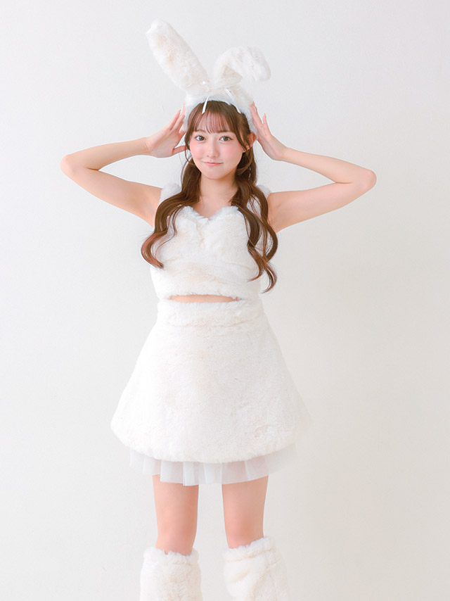 コスプレ バニーガール アニマル もこもこ チュールフリル ガーリー 5点セット の立ち姿イメージ画像4枚目