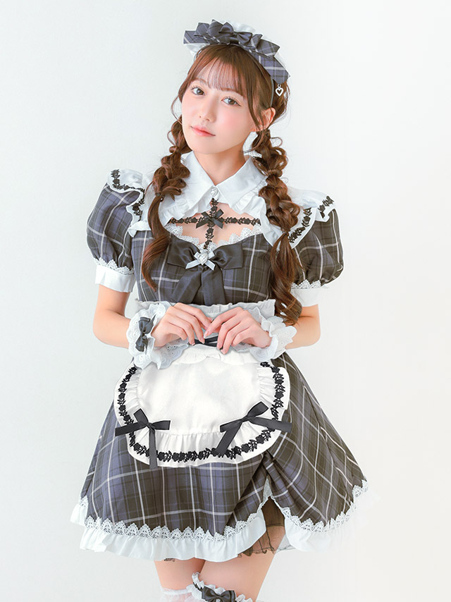 コスプレ メイド 制服 フリル タータンチェック柄 リボン ガーリー 5点セット の立ち姿イメージ画像3枚目