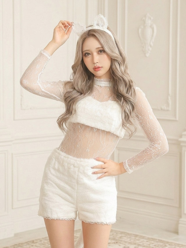 ハイネックレースふわふわファー袖ありガーリー尻尾付き猫アニマル