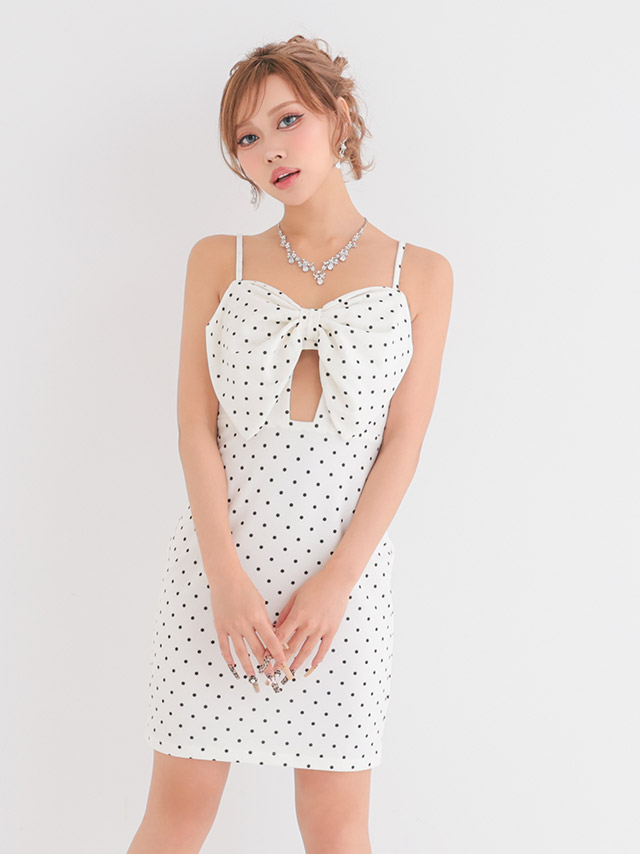 ニドレス プチプラ ストレッチ セクシー 谷間 キャミソール 新人 ドット柄 背中魅せ 低身長 黒 安い タイト キャバドレスのイメージ画像2