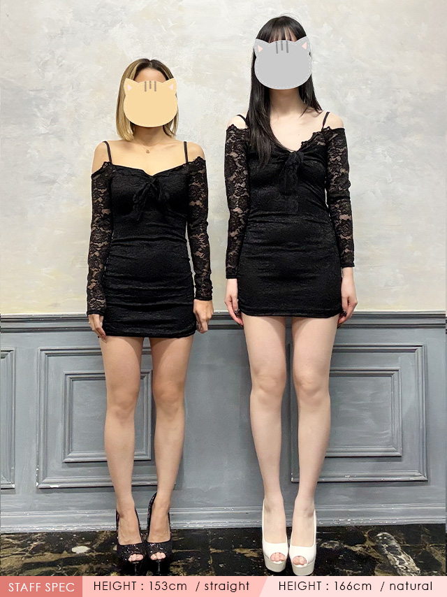 チェック柄ツイード×パールボタンキャミソールノースリーブ台形フレアミニドレススタッフ着用画像