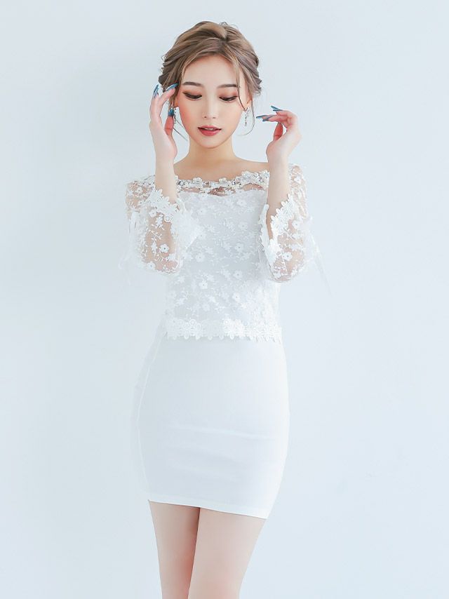 フラワーレースデザインオフショルダータイト長袖ミニドレスのイメージ画像1