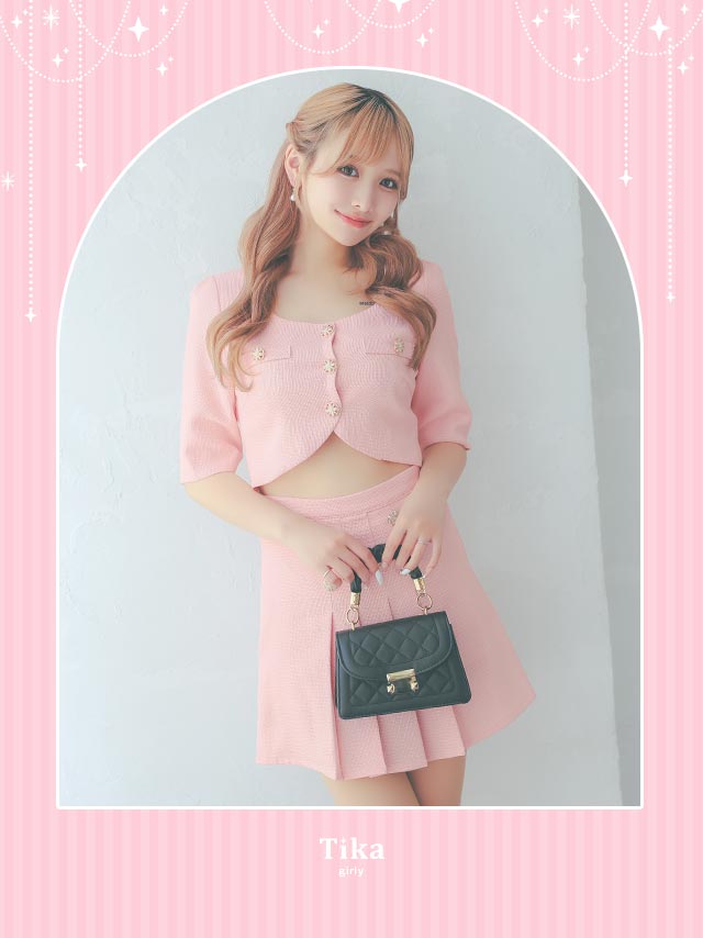 袖ありビジューボタンワンカラーツイードセットアッププリーツフレアミニドレスの商品画像2枚目