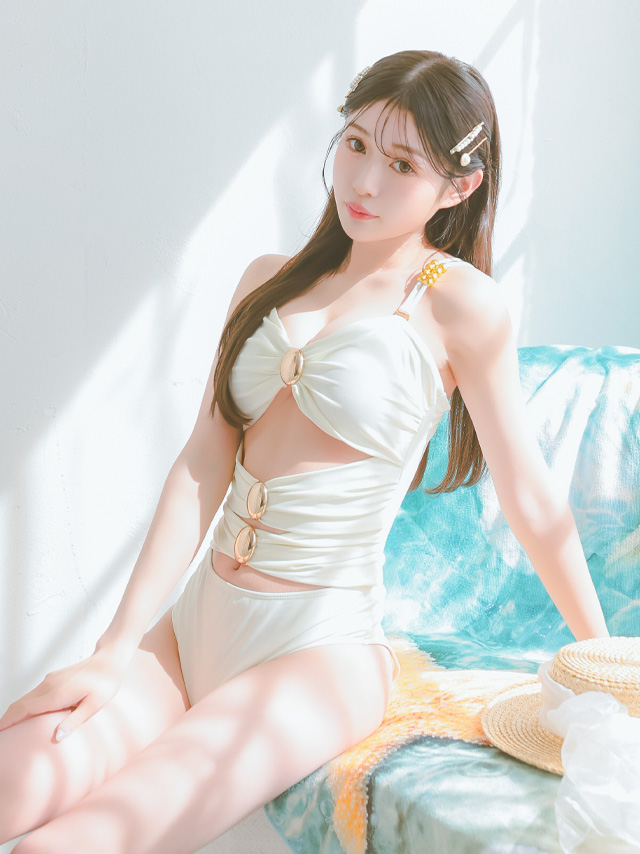 水着 ギャル バンドゥ モノキニ シャーリング カットアウト ビキニ width=