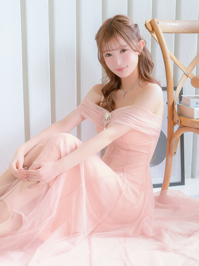ロングドレス バースデー 肩あき ビジュー チュール 高身長 Aライン ピンク キャバドレス の座り画像2枚目