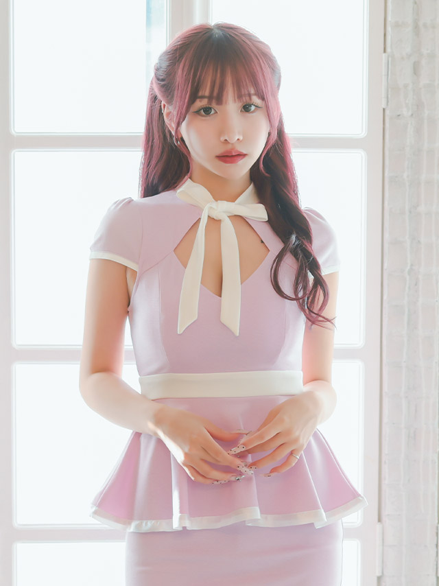 ミニドレス タイト 谷間 大きいサイズ ストレッチ 半袖 ペプラム ネックリボン ブラジャーのまま パイピング バストカット ピンク XL XXL 4L 5L 6L キャバドレス の商品画像3枚目