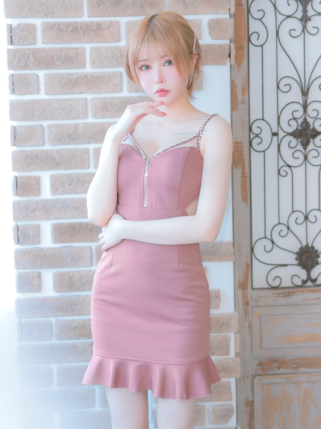 ミニドレス タイト ストレッチ ビジュー ジップ ストーン付き バストコード 裾フリル セクシー 谷間 キャミソール シースルー くびれ ピンク キャバドレス の立ち姿イメージ画像3枚目