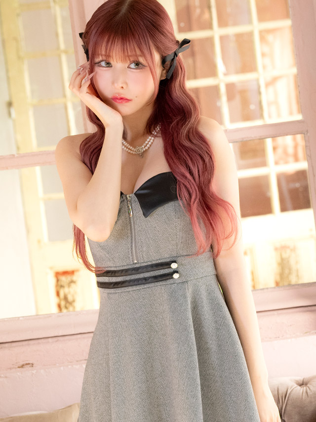 Aラインミニドレス谷間キャミソールウエストベルトジップバイカラーレザーキャバドレス