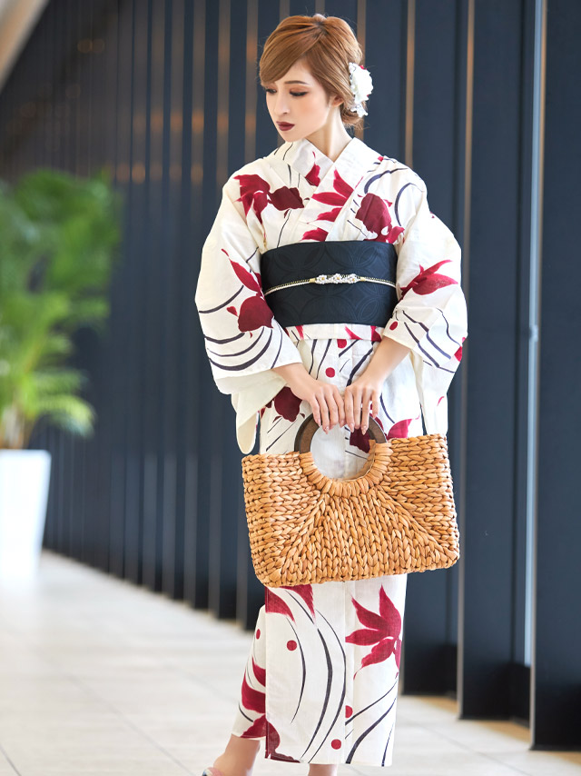 レトロ クリーム地に流水紋と優雅な金魚 ゆかた2点セット