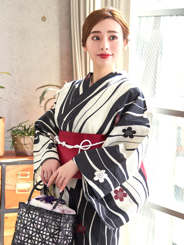 レトロ生成り地×よろけ縞に椿 ゆかた2点セットのイメージ画像1