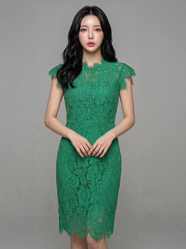 膝丈ドレス プチプラ 新人 タイト ワンピース セクシー ノースリーブ レース 花柄 低身長 胸元隠し スナック 総レース イリュージョンネック フリル 緑 キャバドレス