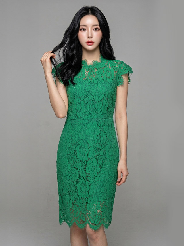 膝丈ドレス プチプラ 新人 タイト ワンピース セクシー ノースリーブ レース 花柄 低身長 胸元隠し スナック 総レース イリュージョンネック フリル 緑 キャバドレス
