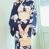 涼しげな印象のブルー浴衣