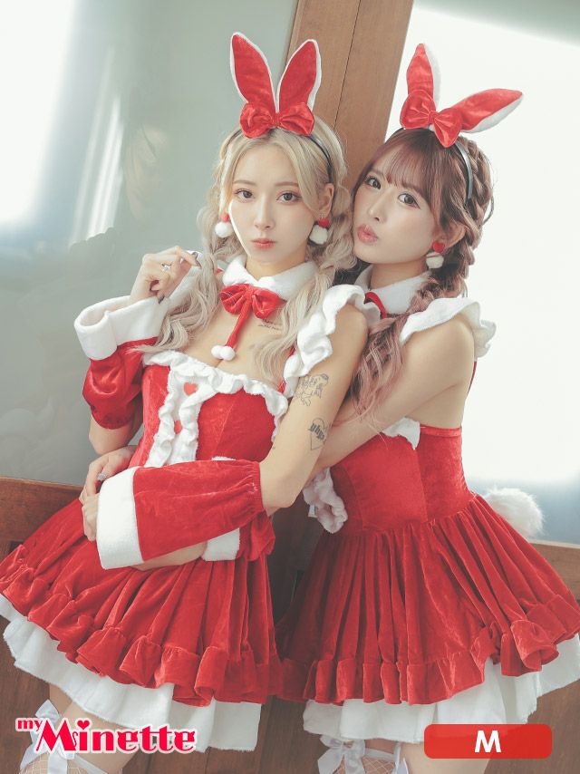 コスプレ サンタうさぎ クリスマス 仮装 コスチューム 衣装 myMinetteマイミネットサンタコス 6点set しっぽ付きベロアフリルバニーサンタコスプレ [ワンピース+チョーカー＋カチューシャ+アームウォーマー＋インナースカート＋しっぽ] (Mサイズ)(伊藤桃々、ぴょな着用)