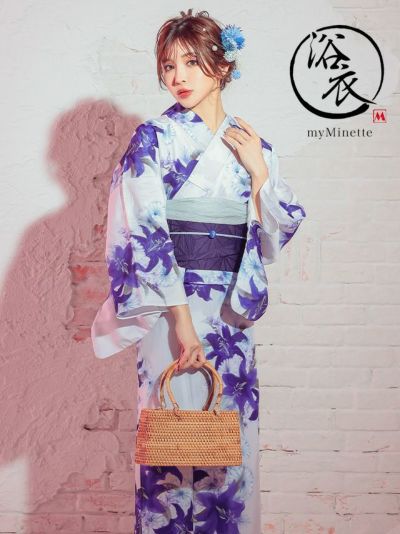 [セール] 浴衣 選べる帯 妖艶 白地と２種類の百合の花 ゆかた3点セット (浴衣+平帯or作り帯+下駄) (ゆんころ着用)