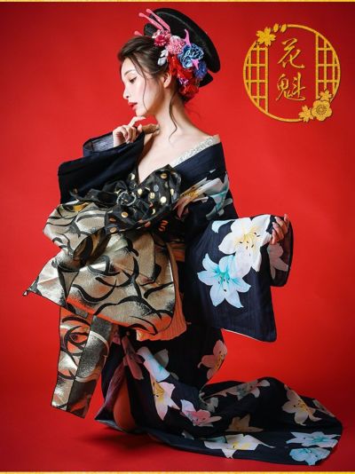 [セール] 花魁グラデーション百合柄 おいらん浴衣5点セット (浴衣＋下駄＋兵児帯＋飾り兵児帯＋肌襦袢) (みゆう着用)