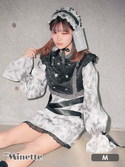 コスプレ ロリータ風袖あり体型カバーホラーゾ...