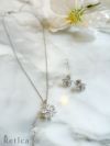 myMinette マイミネット フラワーモチーフ シルバーアクセサリー 2点セット