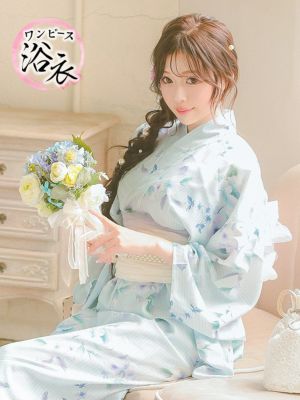 [セール][新作]ワンピース浴衣 ベビーブルー ニュアンスフラワー 簡単 一人で着れる 2025 SWEETシリーズ 3点セット 雨宮由乙花着用 (ゆかた羽織・ワンピース・兵児帯)